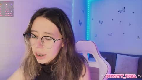 Snapshot of sweettvera_ chatting on 12-14-25, 01:38 Veronica Independent Model online show from 12-14-25, 01:38