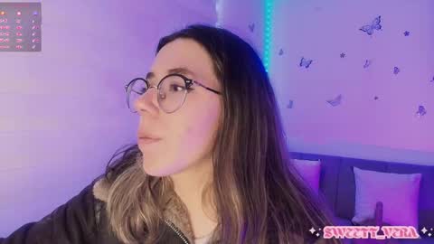 Snapshot of sweettvera_ chatting on 01-07-26, 01:46 Veronica Independent Model online show from 01-07-26, 01:46