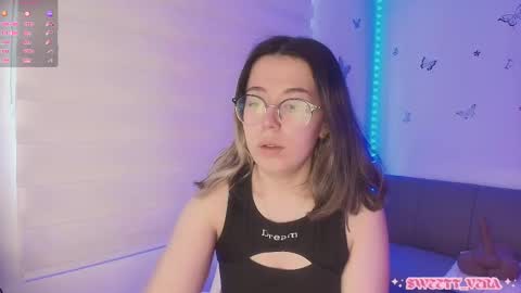 Snapshot of sweettvera_ chatting on 02-24-26, 01:09 Veronica Independent Model online show from 02-24-26, 01:09