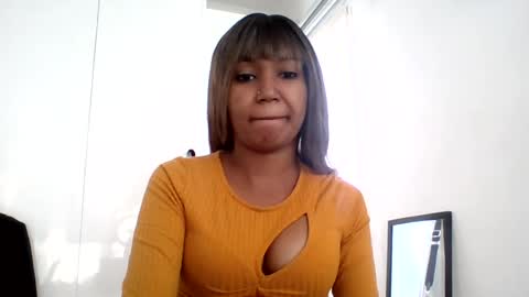 Snapshot of sweetwhisper4u chatting on 07-07-26, 06:47 katie online show from 07-07-26, 06:47