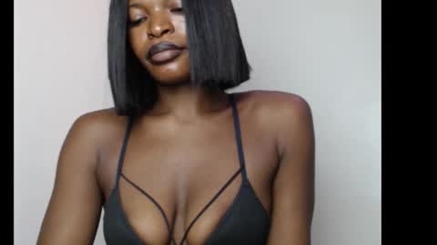 sweetxxboobsx online show from 10-03-25, 08:28