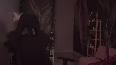 Emily online show from 08-02-26, 05:06
