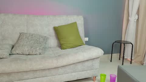 . online show from 06-13-26, 05:22