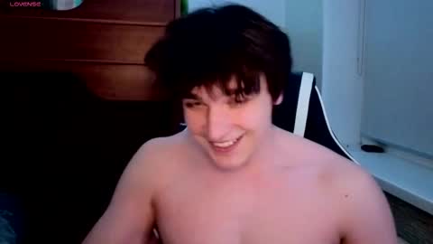 Snapshot of sweetyangeel chatting on 03-30-26, 07:15 Alex online show from 03-30-26, 07:15