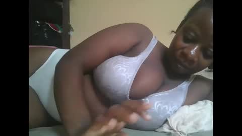 sweetyass25 online show from 12-03-25, 05:48