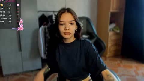 Snapshot of sweetydeviliya chatting on 07-10-26, 12:19 sweetydeviliya online show from 07-10-26, 12:19