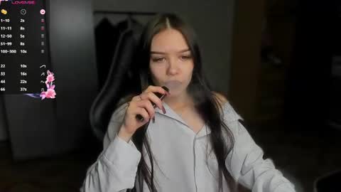 Snapshot of sweetydeviliya chatting on 07-12-26, 04:20 sweetydeviliya online show from 07-12-26, 04:20