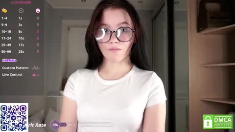 Astrid online show from 10-17-25, 05:48