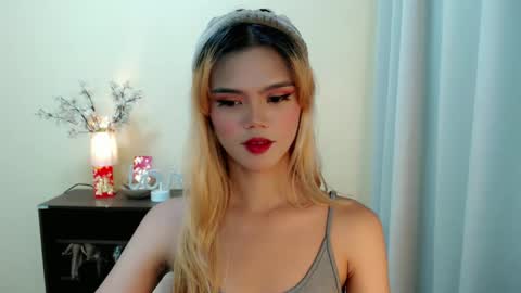 Megan online show from 01-14-25, 04:57