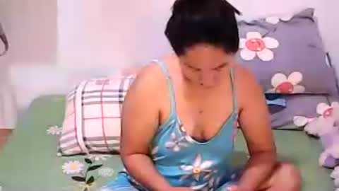 Snapshot of sweetyummygirl chatting on 07-13-26, 05:49 Sweetyummygirl online show from 07-13-26, 05:49