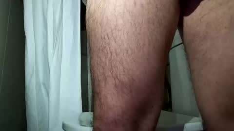 Snapshot of sweetywhity2 chatting on 02-24-26, 04:05 Silvia online show from 02-24-26, 04:05