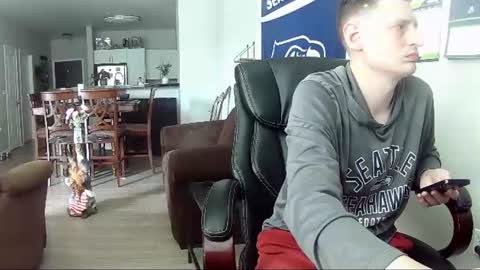 Snapshot of swelteringk chatting on 07-12-26, 06:54 Kile online show from 07-12-26, 06:54