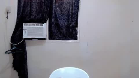 Ask me online show from 07-27-26, 05:58