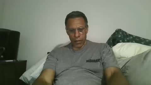 swimmerbod2495 online show from 04-24-26, 02:58