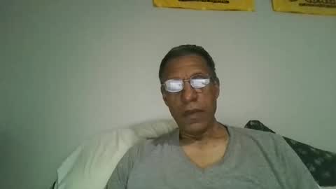 swimmerbod2495 online show from 05-03-26, 11:27