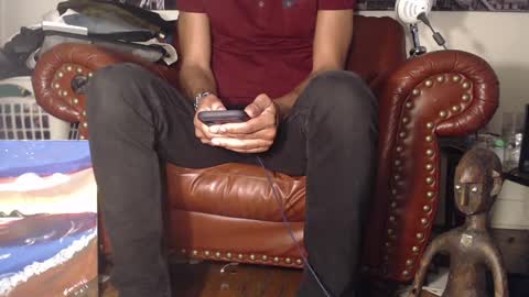 Snapshot of swolebbc chatting on 12-11-24, 01:58 The DickGod online show from 12-11-24, 01:58