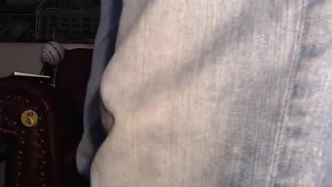 Snapshot of swolebbc chatting on 10-02-25, 08:16 The DickGod online show from 10-02-25, 08:16