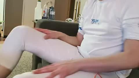 swontguy2025 online show from 03-10-25, 07:42