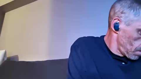 swontguy2025 online show from 10-10-25, 05:39