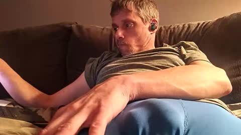 Snapshot of swontguy2025 chatting on 03-05-26, 11:06 swontguy2025 online show from 03-05-26, 11:06