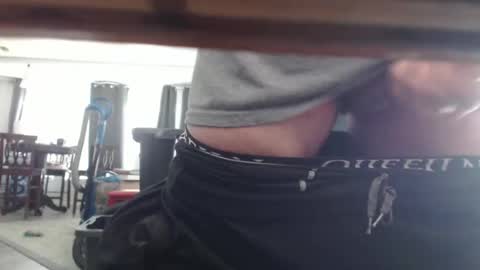 Snapshot of sxulx2c chatting on 04-16-26, 01:23 sxulx2c online show from 04-16-26, 01:23