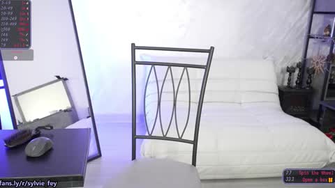 Snapshot of sylvie_fey chatting on 02-07-26, 02:26 Sylvie online show from 02-07-26, 02:26