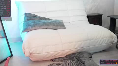 Snapshot of sylvie_fey chatting on 02-20-26, 06:26 Sylvie online show from 02-20-26, 06:26