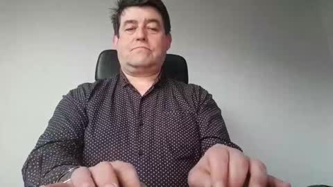 Snapshot of sympa_trique chatting on 02-14-25, 04:52 sympa_trique online show from 02-14-25, 04:52