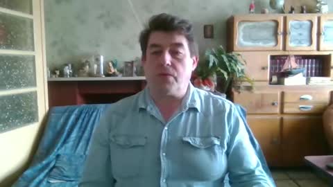 Snapshot of sympa_trique chatting on 03-10-25, 11:32 sympa_trique online show from 03-10-25, 11:32