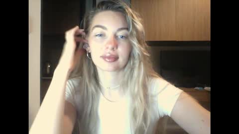 Snapshot of syrami chatting on 02-18-26, 09:22 syrami online show from 02-18-26, 09:22