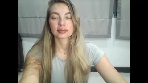 Snapshot of syrami chatting on 03-11-26, 11:27 syrami online show from 03-11-26, 11:27