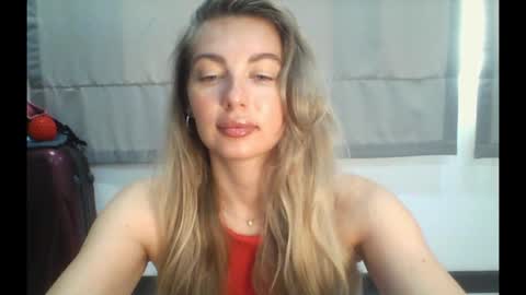 Snapshot of syrami chatting on 03-14-26, 08:31 syrami online show from 03-14-26, 08:31