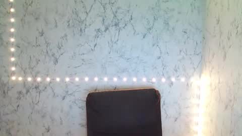 SyrenDixon online show from 01-13-26, 06:46