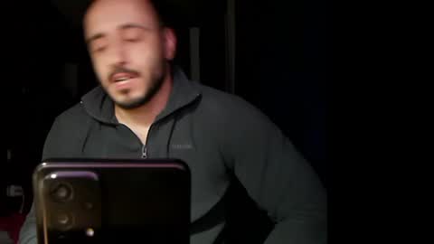 Snapshot of t_huracane chatting on 01-11-25, 04:46 Huracane online show from 01-11-25, 04:46