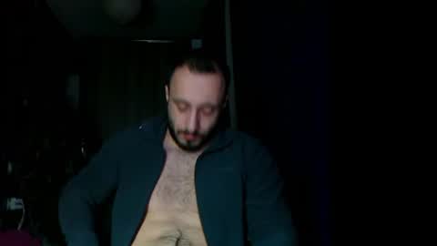 Snapshot of t_huracane chatting on 02-25-25, 06:20 Huracane online show from 02-25-25, 06:20