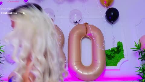 Snapshot of taahiraarabian chatting on 09-10-25, 01:33 Arianna online show from 09-10-25, 01:33