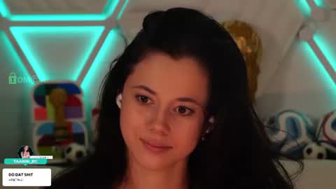 TAANNI online show from 07-14-26, 02:05