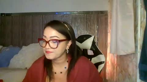 yameil online show from 07-25-26, 08:34