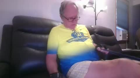Snapshot of tacrunner66_ chatting on 09-18-25, 01:46 tacrunner66_ online show from 09-18-25, 01:46