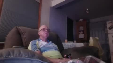 Snapshot of tacrunner66_ chatting on 10-23-25, 03:06 tacrunner66_ online show from 10-23-25, 03:06