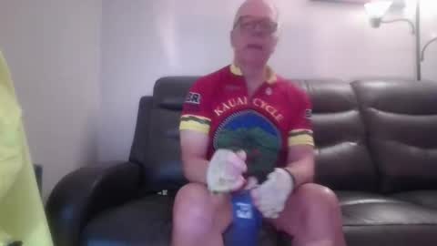 tacrunner66_ online show from 06-10-26, 01:43