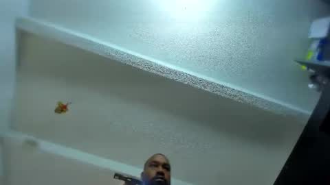 Snapshot of tafari_1 chatting on 06-18-26, 01:04 Tafari Zulu online show from 06-18-26, 01:04
