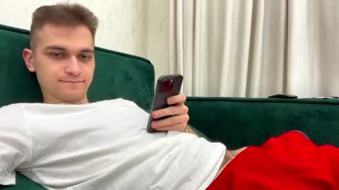 Alex online show from 05-22-26, 06:02