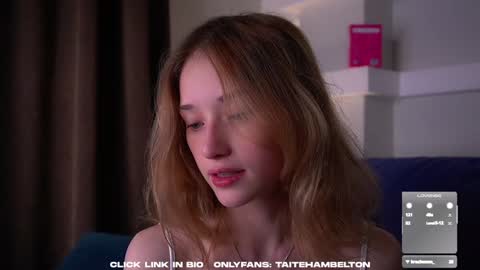 Snapshot of taitehambelton chatting on 09-25-25, 01:53 Mia online show from 09-25-25, 01:53