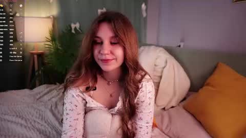 Snapshot of taithelme chatting on 07-24-26, 02:42 Molly online show from 07-24-26, 02:42