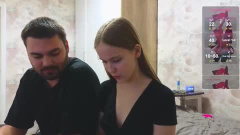 Snapshot of taiti_fox_cub chatting on 10-28-25, 06:32 taiti_fox_cub online show from 10-28-25, 06:32