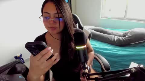  kalagr online show from 11-12-25, 06:08