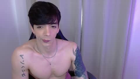 Snapshot of takeru___ chatting on 10-30-25, 05:35 takeru___ online show from 10-30-25, 05:35