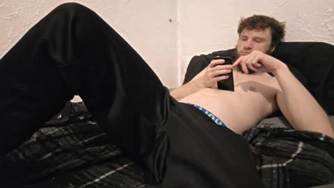 Snapshot of talenjames chatting on 03-06-26, 10:28 Talen James online show from 03-06-26, 10:28