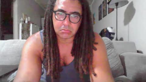 Snapshot of talent_scout_1 chatting on 12-15-24, 05:31 Edge Master Flash online show from 12-15-24, 05:31